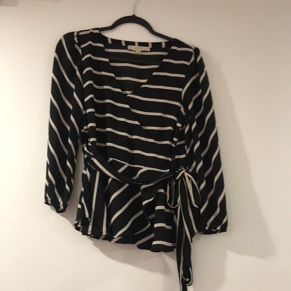 Loft ruffle bottom shirt